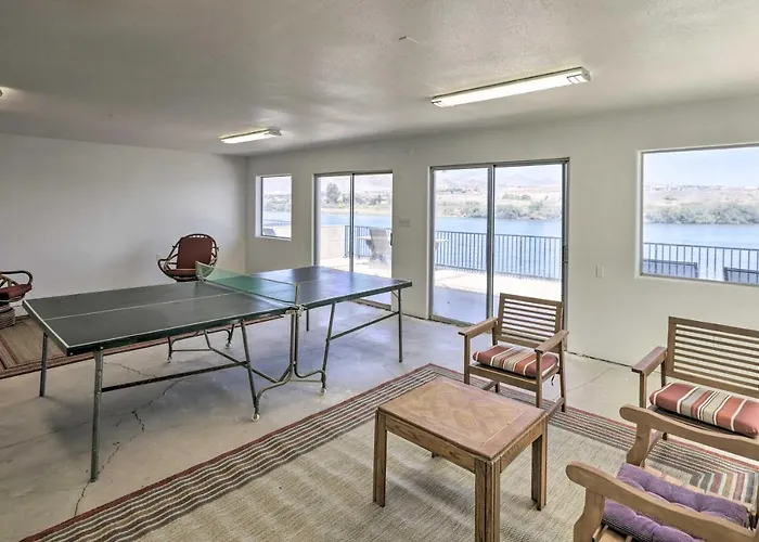 Private Dock, Tons Of Fun! On Colorado River Holiday home Bullhead City