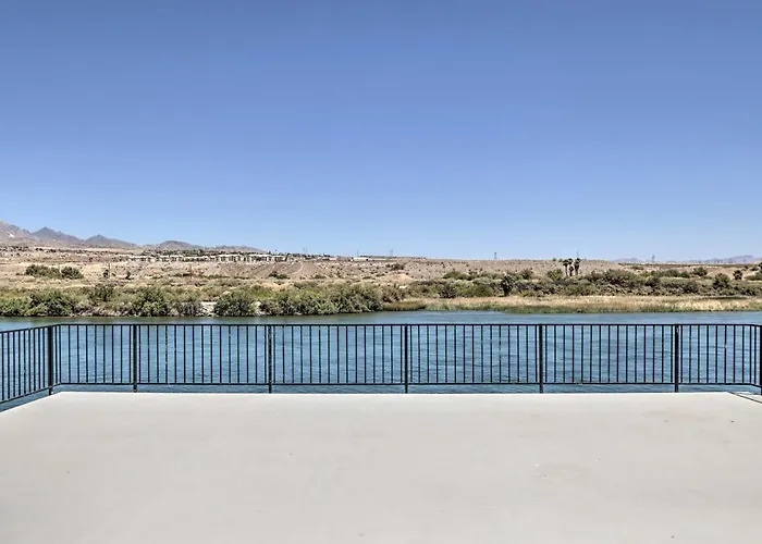Private Dock, Tons Of Fun! On Colorado River Holiday home